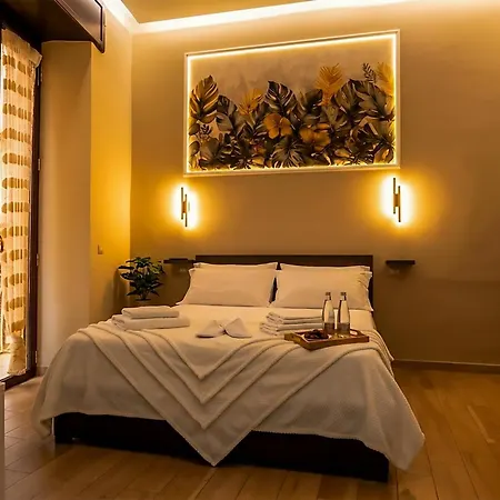 Stella Mia Luxury Rooms-3